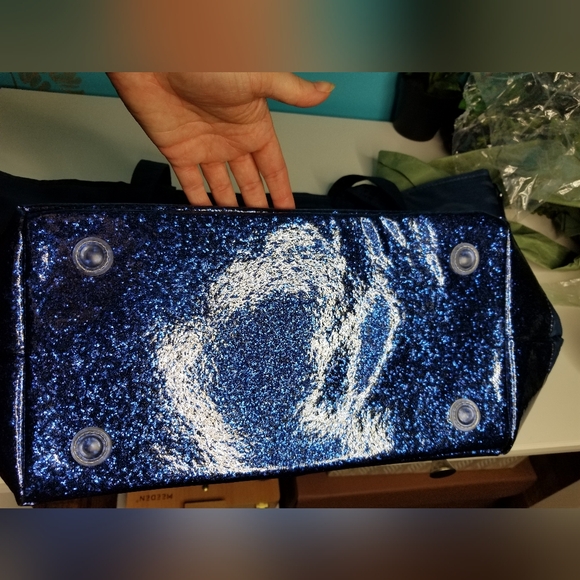 Lug Avion Travel Tote Navy - Picture 7 of 16